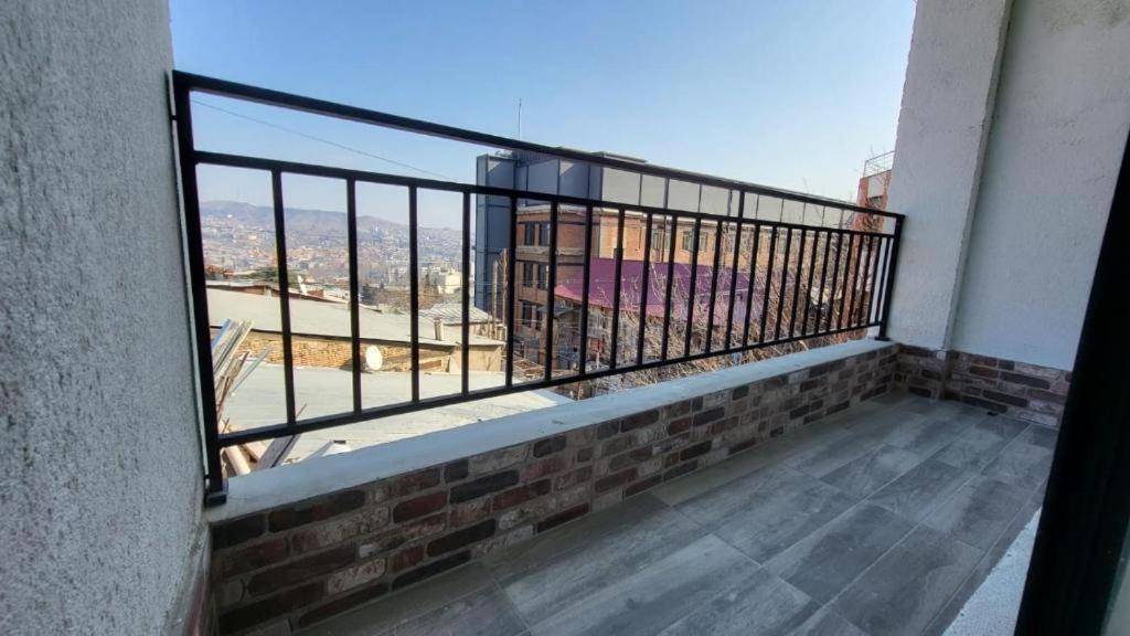 Brothers Apartments With Terrace In Old 트빌리시 외부 사진