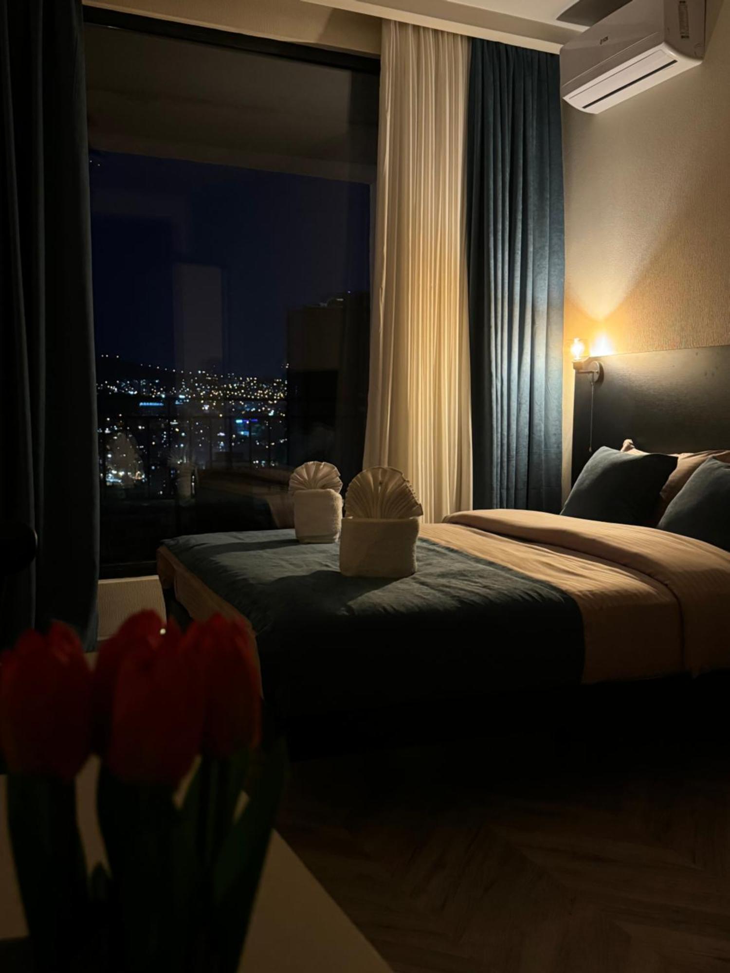 Brothers Apartments With Terrace In Old 트빌리시 외부 사진